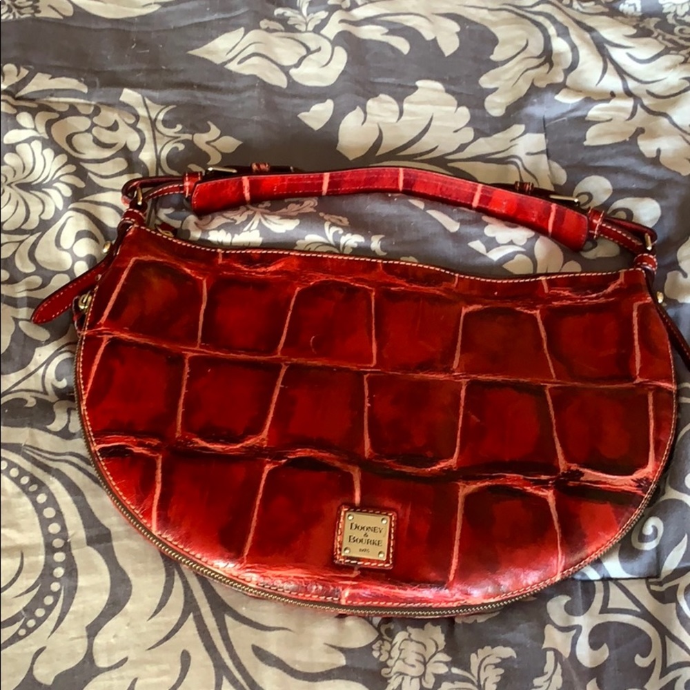 Dooney & Bourke medium sized purse